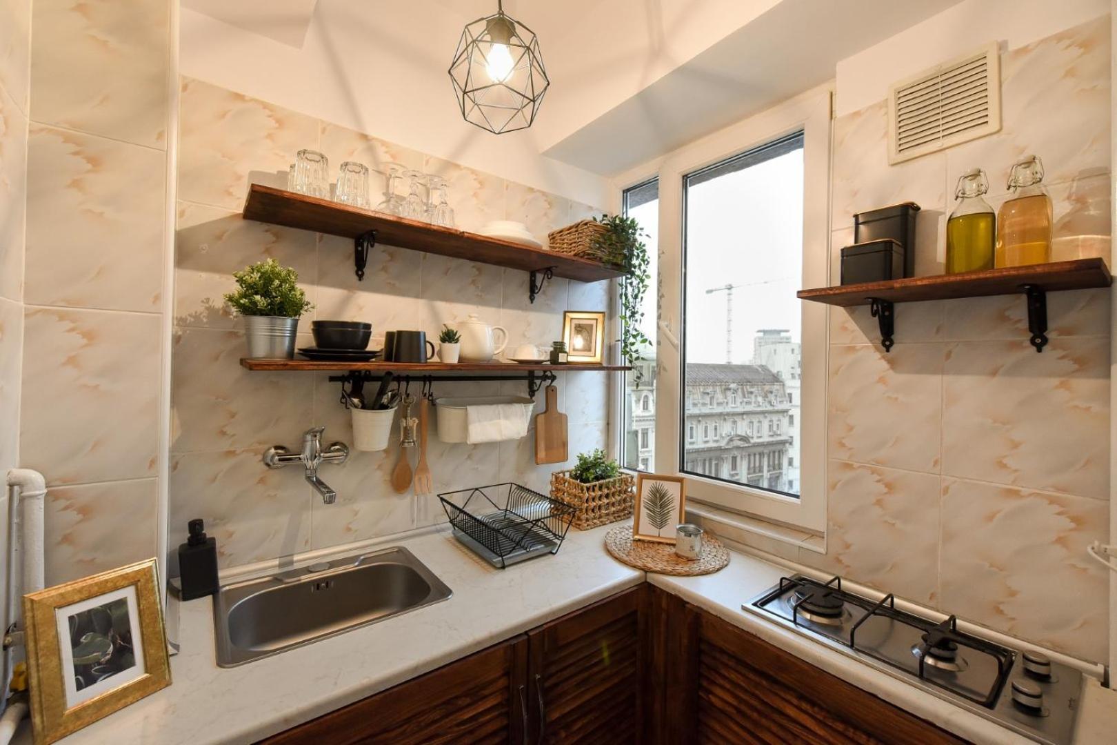 Chic Accommodation With Breathtaking Views Over Calea Victoriei - Your Central Heaven Бухарест Экстерьер фото